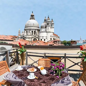 Appartement Dorsoduro Charme By Wonderful Italy